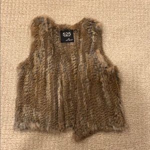 525 fur vest